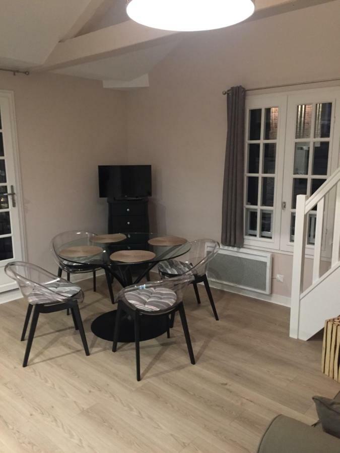Appartement cosy dans le centre de Honfleur Extérieur photo