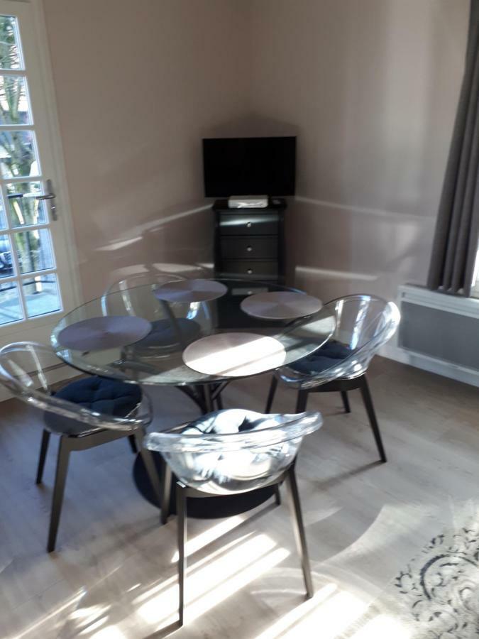 Appartement cosy dans le centre de Honfleur Extérieur photo